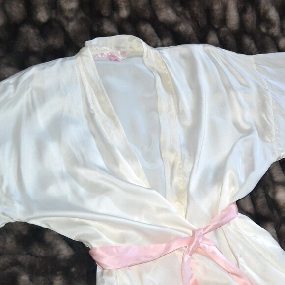 Rare Vintage 2005 Victoria’s Secret 100% Silk Robe IVORY XS SMALL Full Length - Picture 10 of 11